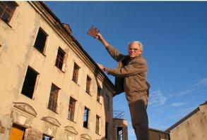 Красавцы ребята)) Юмор очень к месту. Эти с ЛенФильма тоже молодчики: