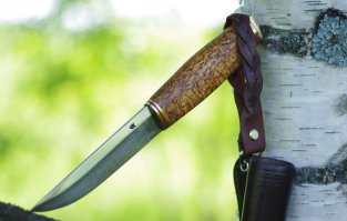 Правильный ножь выживания-за многолетнюю историю использования по всему миру,а то что выдумывают сейчас от лукавого!