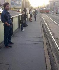 Подумал не пойти ли мне на трамвай, а там...