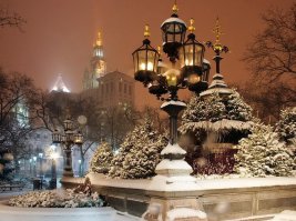Отправить туда всех чиновников и депутатов,любоваться природой.А всех местных жителей переселить вот сюда.Тоже очень красиво.