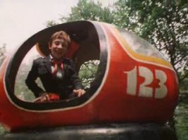 Я такую ещё в 1984 году видел, только модель предыдущая !