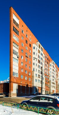 Плоский дом в Нижнем Новгороде, или дом - "утюг"