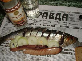 Обед в гараже? Хоссспидиа, я Вас умоляю