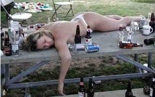 Жена осталась на речке :)