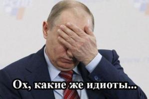 Зима. Холода. Одинокие дома