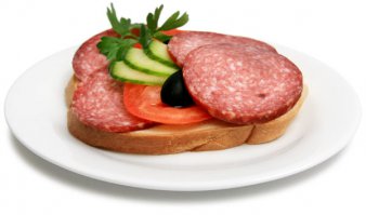 Добавить к любому из этих фруктовых блюд бутербродик с колбаской и можно завтракать.