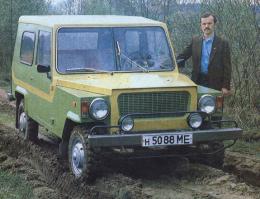 Автомобиль В.Безрукова (1984-87) – универсальный, заднеприводный автомобиль повышенной проходимости с передним расположением двигателя, сконструированный В.Безруковым (Електроугли, Московская область) на базе узлов и агрегатов ЛуАЗ-969 (задний мост, колеса), УАЗ-469 (карданный вал, элементы подвески), ЗАЗ-968М (двигатель, коробка передач, элетрооборудование), Москвич-412 (тормозная система) и других серийных автомобилей. Кузов, рама, оригинальный механизм открывания дверей и многое другое изготовлено автором самостоятельно.