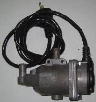 Машина с "котлом" подогрева в системе охлаждения теперь уже в разряде автоприколов? 
Приезжайте в Сургут, обхохочетесь.