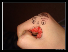 Зато все, к чему прикасаются умелые руки Настоящих патриотов, становится крепким и стабильным  ненадолго, правда.