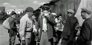 Кому не лень , посмотрите фильм "Председатель " супер фильм!