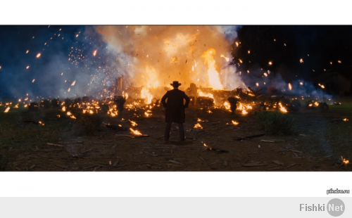 1)Если в кино вам прострелили руку или ногу, то достаточно перевязать простреленную конечность оторванным от рубахи лоскутом – и можно продолжать бой;
- По логике автора гл. герой должен вызвать скорую, объявить тайм аут главному злодею и ждать приезда скорой.

2)Никто в кино не пользуется компьютерной мышкой – только клавиатурой.
- Нихуя, я сам видел, а если говорить про фильмы с хакерами, то там везде консоль, в основном, ***** там мышка ?

3)А ещё крутые парни не чувствуют боли, когда их жестоко избивают другие крутые парни. Но когда к ранам прикасаются нежные женские пальцы, их лица прямо перекашиваются от страдания.;
- Автор ***во в школе учился, иначе знал бы что во время драки вырабатывается адреналин, который притупляет ощущение страха и боли.

4)Ну и на последок картинка;
- Автор - выдумщик.