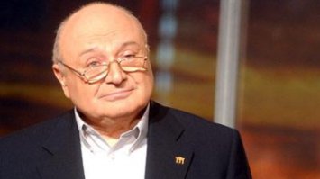 Когда я слушаю этих товарищей, у меня возникает огромное желание посетить Одессу. Хотя, скорее, всего, москалю с татарской рожей, в Одессе врядли будут рады.