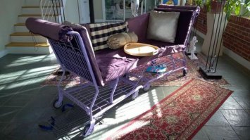 Намёк понял, побежал в Ашан за тележками.