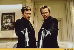 Да, мы все должны бояться злых людей. Но есть другая разновидность зла, которой мы должны бояться больше всего — это равнодушие честных людей