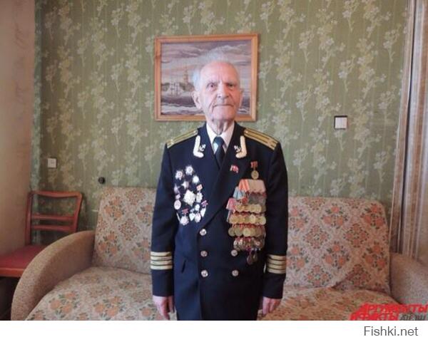 Николай Михайлович Беляев, 92 года. Последний оставшийся в живых солдат, штурмовавший Рейхстаг!





Низкий поклон, глубокое уважение и долгих Вам лет!