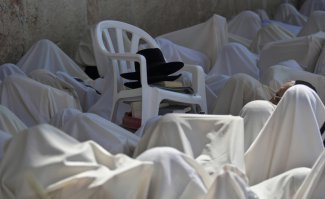 Групповуха ортодоксальных евреев!