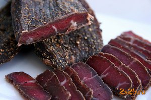 Пока нету кушай бастурму! Она и вкуснее!