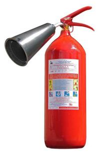 Не нервничай так. У тебя в жизни все наладится. На держи.