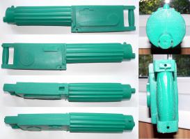 У меня в детстве был игрушечный ППШ и пластмассовый пулемет "максим". Пулеметом я очень гордился. В "войнушку" играли во дворе.  Были живы родственики прошедшие ВОВ. 
Я это пишу что игры у нас были патриотичными. И воспитывали нас Родину любить.
Не важно какие игрушки, главное какие игры.