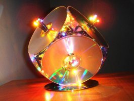 12 поделок из старых CD-дисков