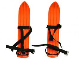 А у меня ещё в детстве были такие. За зиму ломал до 10 пар.