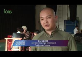 Странные и пугающие скульптуры на детских площадках