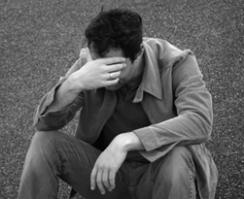 13. Когда он себе прищемил палец дверью, и плачет, хочется, что бы твой палец болел, а не ребёнка ...