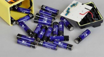 Из серии Start genie хренотень. Или "как впаять блондинке 20 пальчиковых батареек по цене в 20 раз дороже"