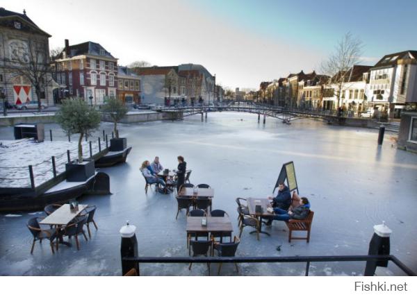 Зимних фото не хватает.
Амстердам