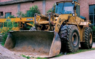 Не жаль лицо было красить...ради фото..