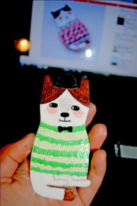 Кот меня так вдохновил, что захотелось срочно сделать себе такого же. Передних лапок, правда, нет, но там будет намотана бечевка и про это никто не узнает :)))