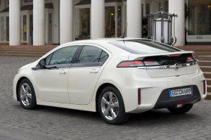 opel ampera