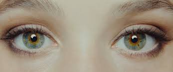 Поразительно красивые глаза реальных людей 