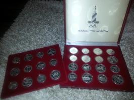 Автору на заметку что выпускались они не только по отдельности но и потрясающими комплектами. У меня например такие: