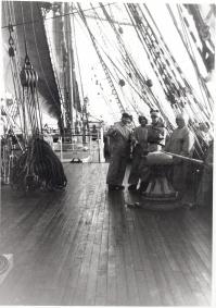 58 метров над палубой