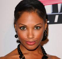 K.D.Aubert 
Водном Пятница с Ice Cube, Улетный Транспорт с Снупом и прочими:-)