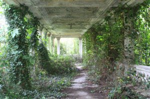 Здание бывшего вокзала в Гаграх