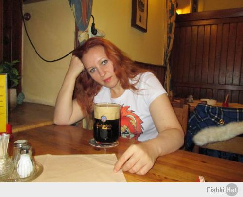 В Праге офигительное пиво!!! Я не пью, даже на свадьбу не выпила и бокала, плохо мне становится. Но в Праге, пиво как вода на одном дыхании выпивается.