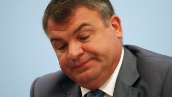 Враг не пройдёт!