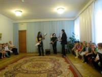 Жарь по струнам пока пальцы не отсохли