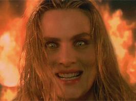 Лена Олин (Lena Olin), 9 Врата