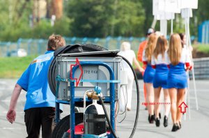 На чемпионате мира по гонкам на выносливость WEC не будет грид-герлс