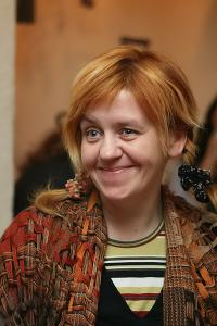 Навеяло первой картинкой 
"А девочка выросла"