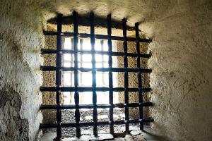 Фотоаппарат в окно не пролезает. Снаружи снять не могу. Пока что.