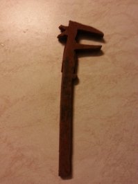 Шоколадные изделия... Нам на работе ребята такие подарки на 8 марта сделали :) было очень неожиданно и прикольно