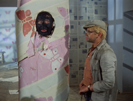 - Может, не надо, Шурик?
- Надо, Федя, надо!