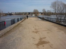 В нашей деревне таким дерьмом не удивить..