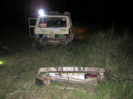 А потом нас пыталась вытащить нива и получилось так!)))