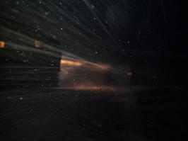 Люблю железную дорогу, моя слабость.

На фото - локомотив на забытой Богом станции Янью в нескольких часах езды от Печоры, республика Коми :)