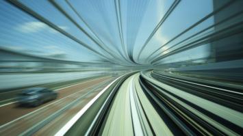 Человек влюблен в свою машину...